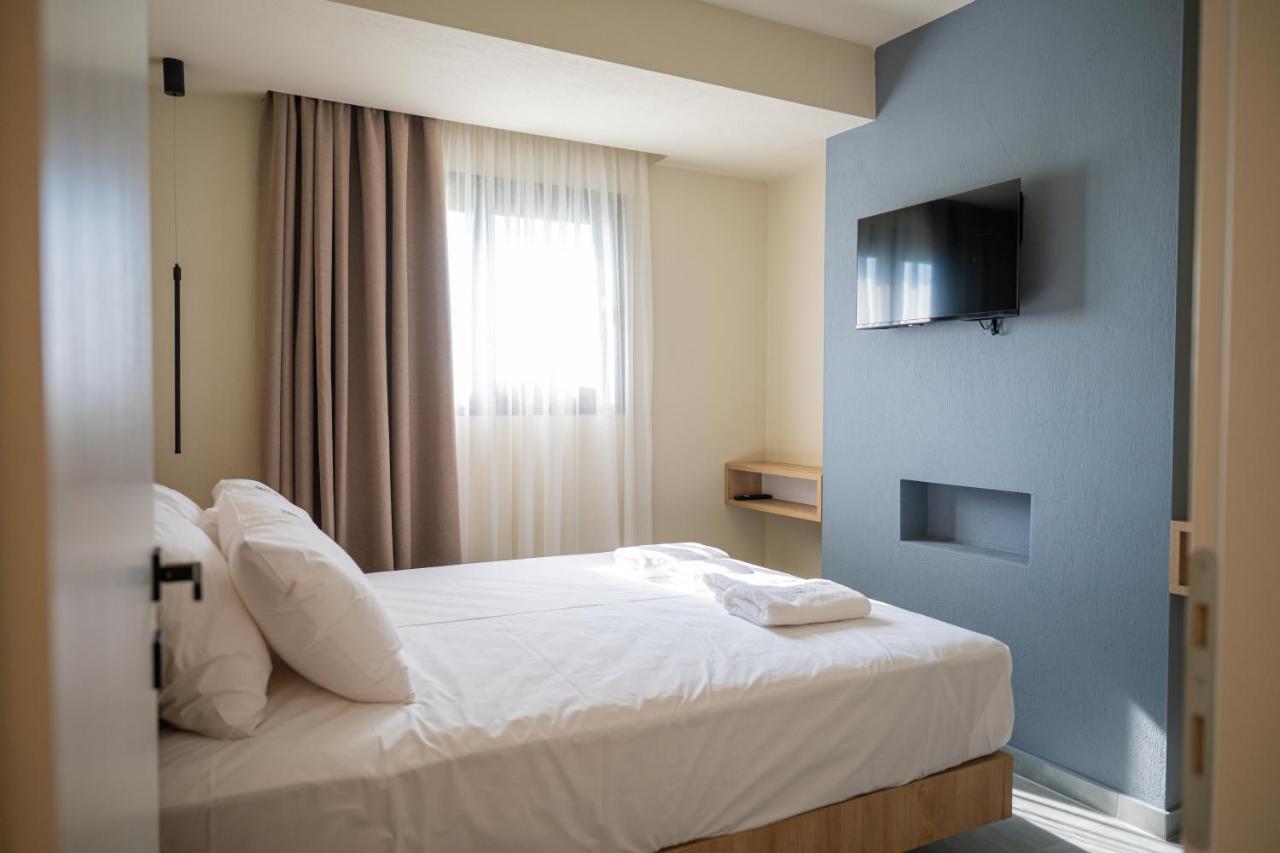 Fay Suites ฟิออยิตา ภายนอก รูปภาพ