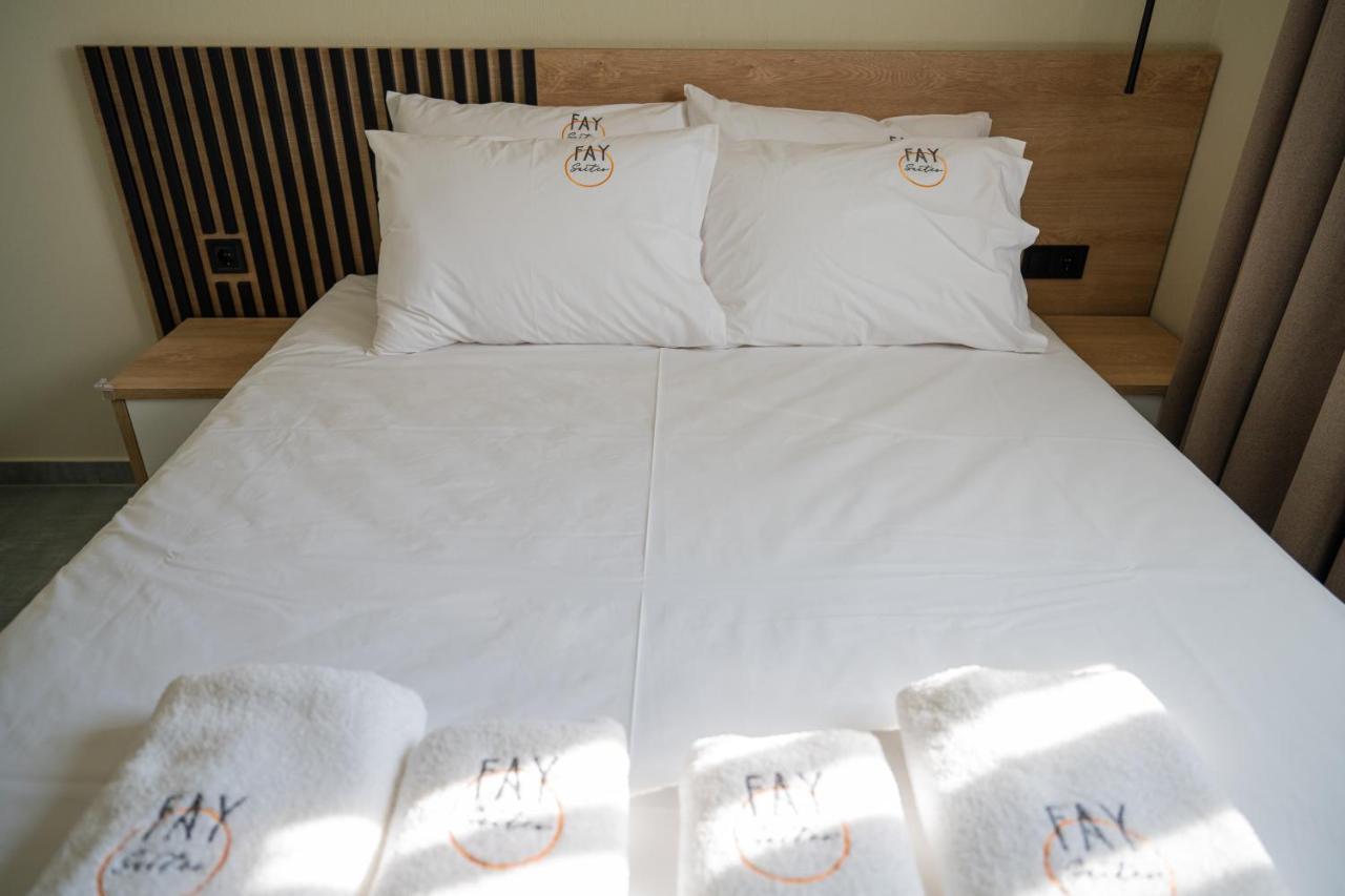 Fay Suites ฟิออยิตา ภายนอก รูปภาพ